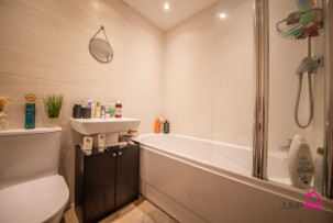  For Sale in Malden Road, NEWTON-LE-WILLOWS | Jump-Pad – Newton-le-Willows - 11