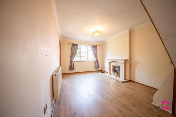  For Sale in Wetherby Close, NEWTON-LE-WILLOWS | Jump-Pad – Newton-le-Willows - 4