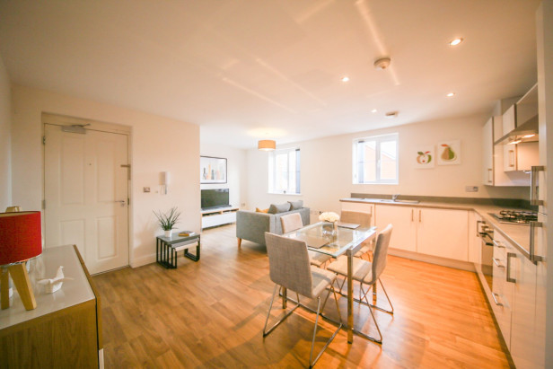  For Sale in McCorquodale Gardens, NEWTON-LE-WILLOWS | Jump-Pad – Newton-le-Willows - 4