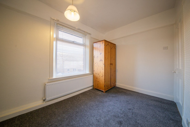  For Sale in Park Road South, Newton-Le-Willows | Jump-Pad – Newton-le-Willows - 11