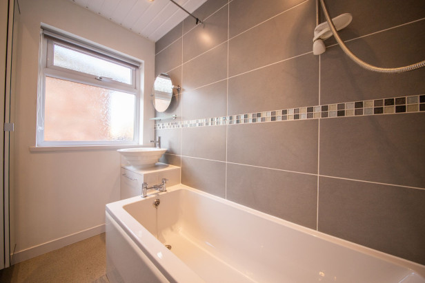  For Sale in Park Road South, Newton-Le-Willows | Jump-Pad – Newton-le-Willows - 8