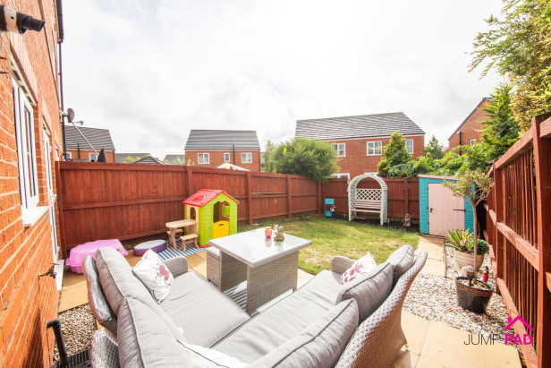  For Sale in Garston Crescent, NEWTON-LE-WILLOWS | Jump-Pad – Newton-le-Willows - 18