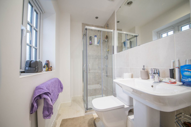  To Rent in Crow Lane East, Newton-Le-Willows | Jump-Pad – Newton-le-Willows - 9