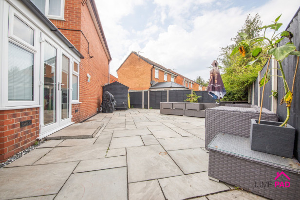  For Sale in Dean Meadow, NEWTON-LE-WILLOWS | Jump-Pad – Newton-le-Willows - 20