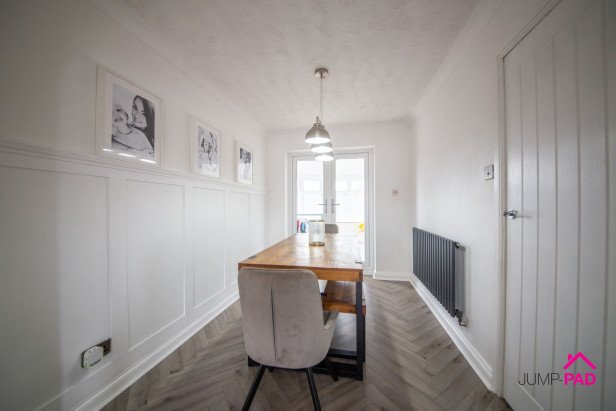  For Sale in Dean Meadow, NEWTON-LE-WILLOWS | Jump-Pad – Newton-le-Willows - 8