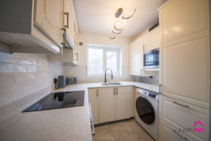  For Sale in Dean Meadow, NEWTON-LE-WILLOWS | Jump-Pad – Newton-le-Willows - 24