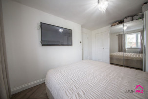  For Sale in Dean Meadow, NEWTON-LE-WILLOWS | Jump-Pad – Newton-le-Willows - 24