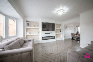  For Sale in Dean Meadow, NEWTON-LE-WILLOWS | Jump-Pad – Newton-le-Willows - 24