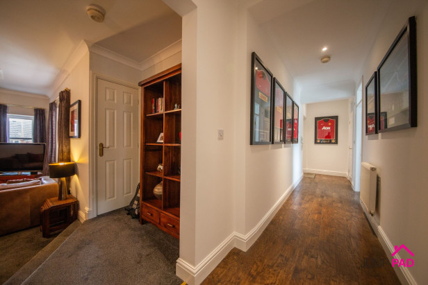  For Sale in High Street, NEWTON-LE-WILLOWS | Jump-Pad – Newton-le-Willows - 3