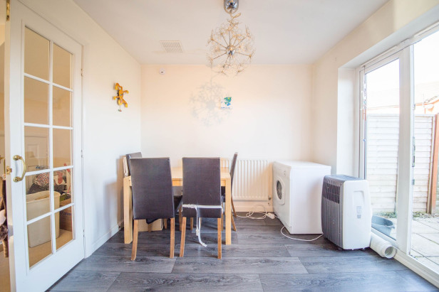  To Rent in Brotherton Way, Newton-Le-Willows | Jump-Pad – Newton-le-Willows - 4