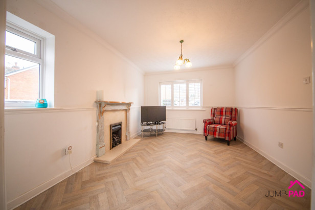  For Sale in Rosemary Drive, NEWTON-LE-WILLOWS | Jump-Pad – Newton-le-Willows - 6
