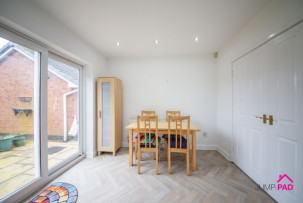  For Sale in Rosemary Drive, NEWTON-LE-WILLOWS | Jump-Pad – Newton-le-Willows - 16