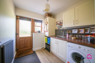 For Sale in Holford Way, NEWTON-LE-WILLOWS | Jump-Pad – Newton-le-Willows - 35