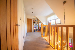  For Sale in Holford Way, NEWTON-LE-WILLOWS | Jump-Pad – Newton-le-Willows - 35