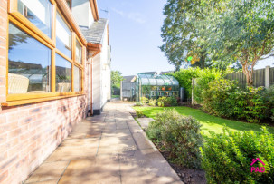  For Sale in Holford Way, NEWTON-LE-WILLOWS | Jump-Pad – Newton-le-Willows - 35