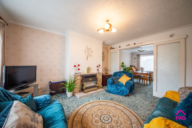  For Sale in Brignall Grove, Lowton | Jump-Pad – Newton-le-Willows - 3