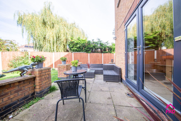  For Sale in Rosemary Drive, NEWTON-LE-WILLOWS | Jump-Pad – Newton-le-Willows - 24