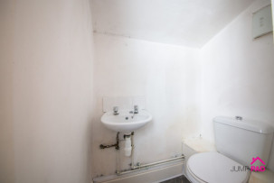  For Sale in Clay Lane, Burtonwood | Jump-Pad – Newton-le-Willows - 14