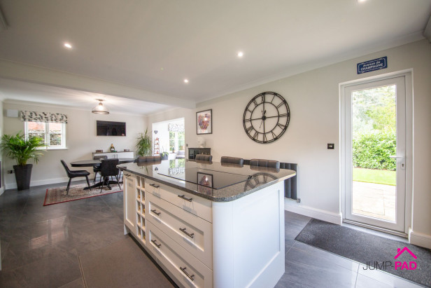  For Sale in Spires Gardens, Winwick | Jump-Pad – Newton-le-Willows - 11