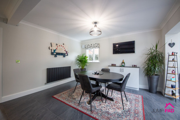  For Sale in Spires Gardens, Winwick | Jump-Pad – Newton-le-Willows - 5