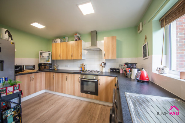  For Sale in Belvedere Road, NEWTON-LE-WILLOWS | Jump-Pad – Newton-le-Willows - 3