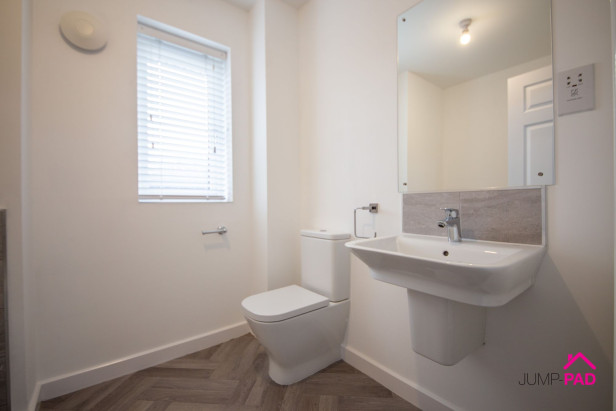  For Sale in Southmead, Lowton | Jump-Pad – Newton-le-Willows - 16