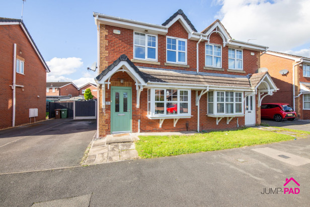  For Sale in Borron Road, Newton-Le-Willows | Jump-Pad – Newton-le-Willows - 1