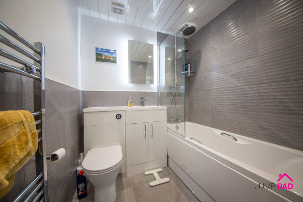  For Sale in Borron Road, Newton-Le-Willows | Jump-Pad – Newton-le-Willows - 14