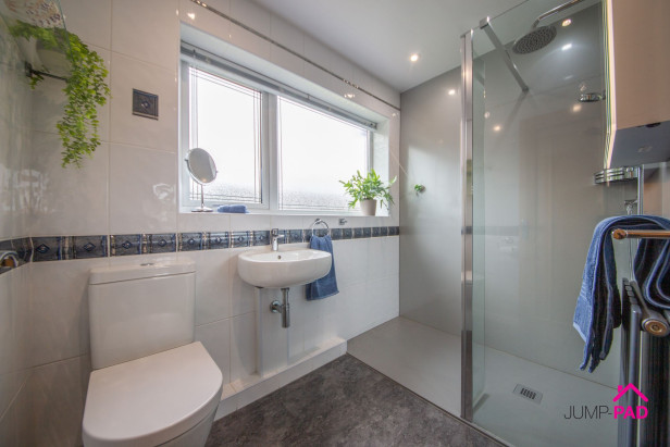  For Sale in Blenheim Road, Ashton-in-Makerfield | Jump-Pad – Newton-le-Willows - 12
