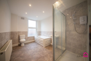  For Sale in Earle Street, NEWTON-LE-WILLOWS | Jump-Pad – Newton-le-Willows - 12